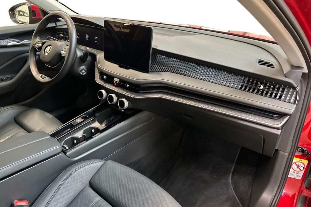 Skoda Superb 2024 Combi 1.5 TSI eTEC Selection DSG Autom.