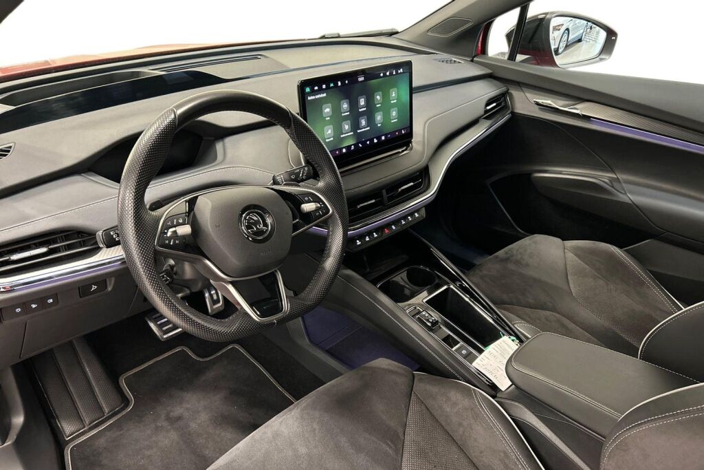 Skoda Enyaq 2025 85 SportLine