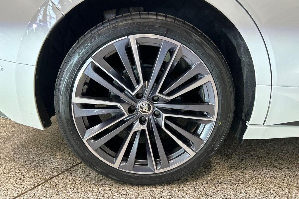Skoda Enyaq 2025 85x 4x4 L&K