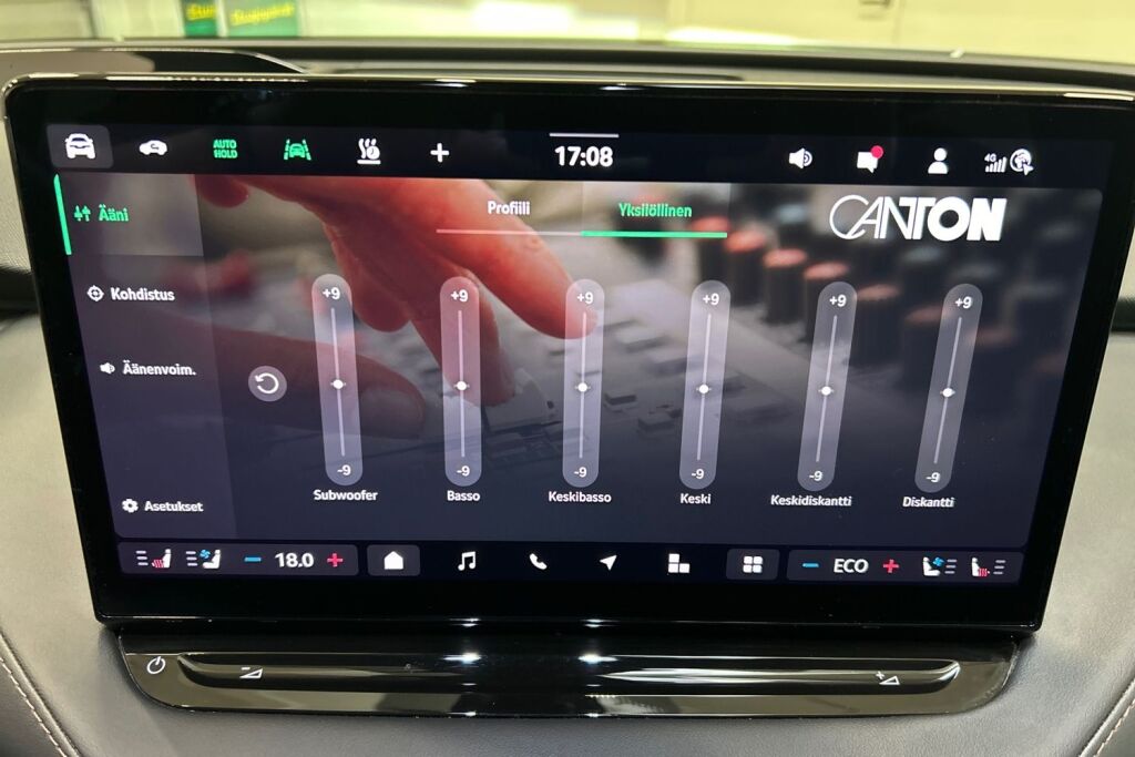Skoda Enyaq 2025 85x 4x4 L&K