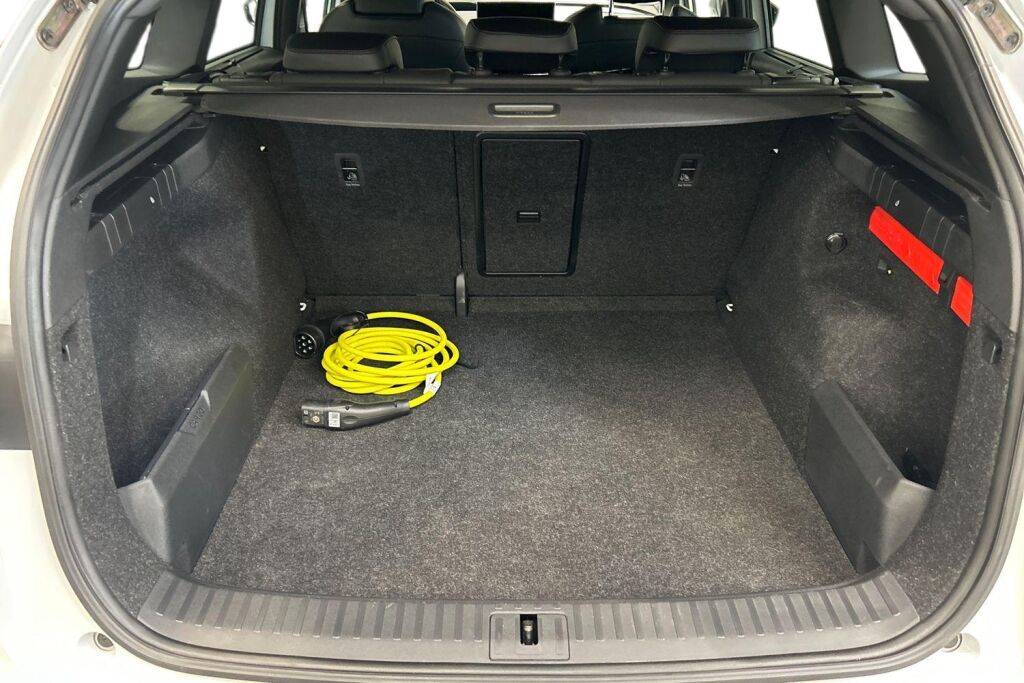 Skoda Enyaq 2025 85x 4x4 L&K