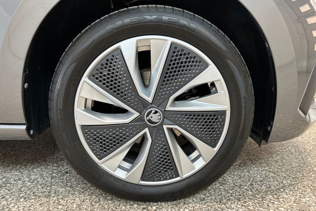 Skoda Scala 2024 1.0 TSI 116 Selection DSG Autom.