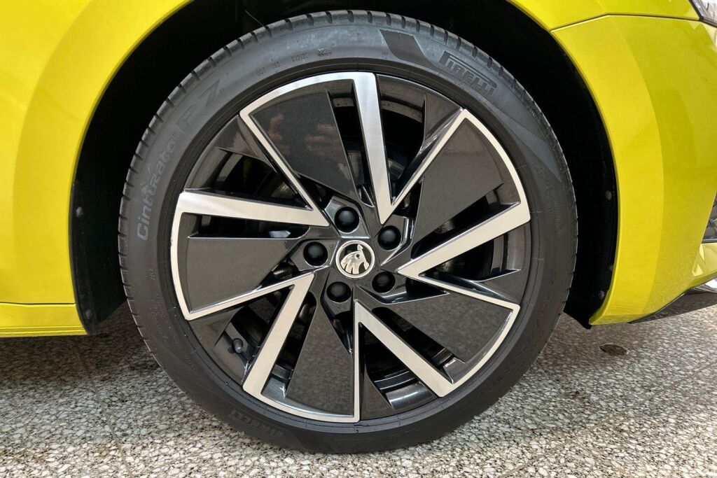 Skoda Octavia 2024 1.5 TSI 150 SportLine eTEC DSG Autom.