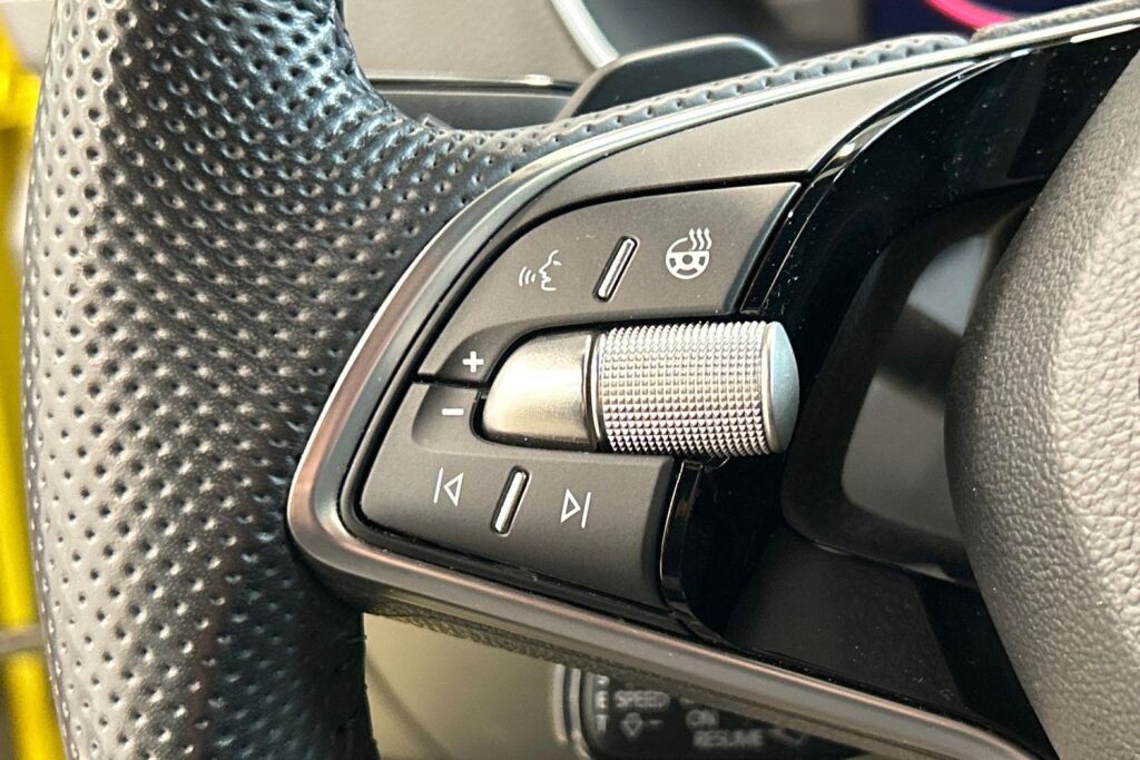 Skoda Octavia 2024 1.5 TSI 150 SportLine eTEC DSG Autom.