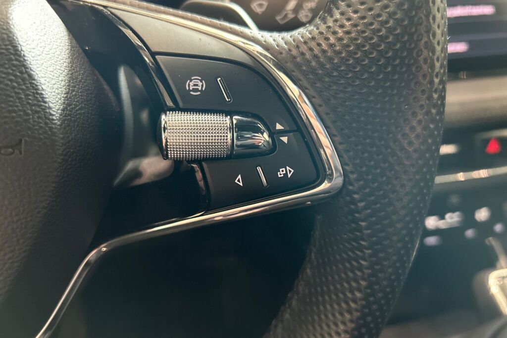 Skoda Fabia 2023 1.5 TSI Style DSG Autom.