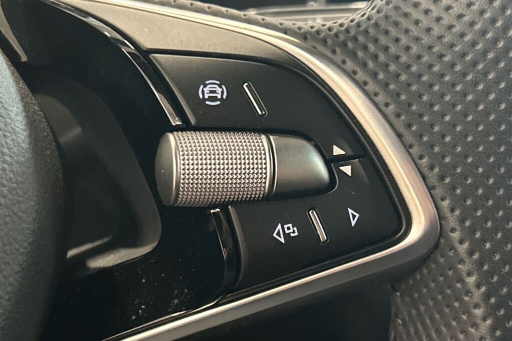 Skoda Fabia 2025 1.0 TSI 110 Monte Carlo DSG Autom. / Tehdastakuu 6/2030 tai 100tkm