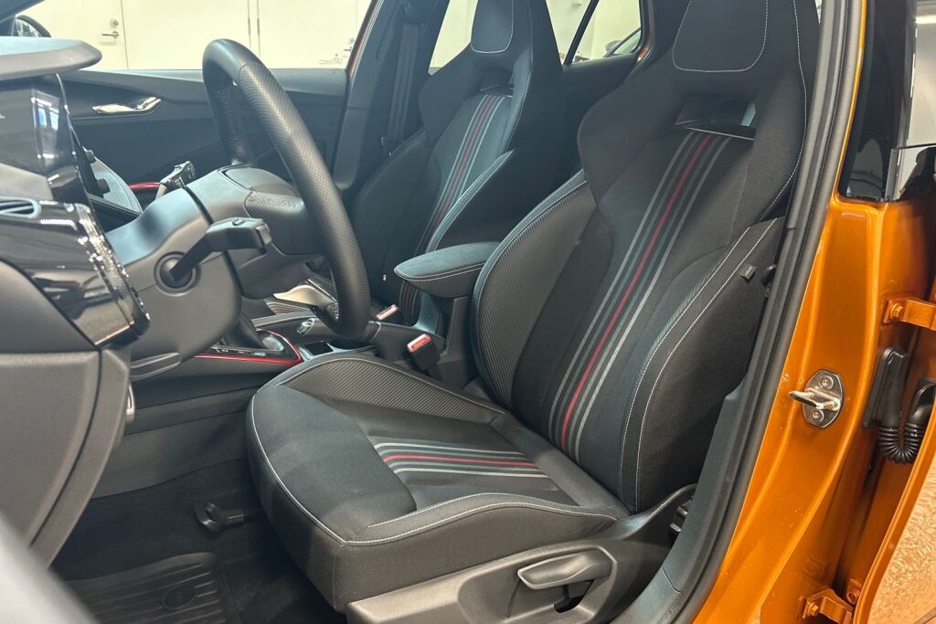 Skoda Fabia 2025 1.0 TSI 110 Monte Carlo DSG Autom. / Tehdastakuu 6/2030 tai 100tkm