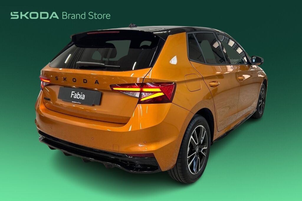 Skoda Fabia 2025 1.0 TSI 110 Monte Carlo DSG Autom. / Tehdastakuu 6/2030 tai 100tkm