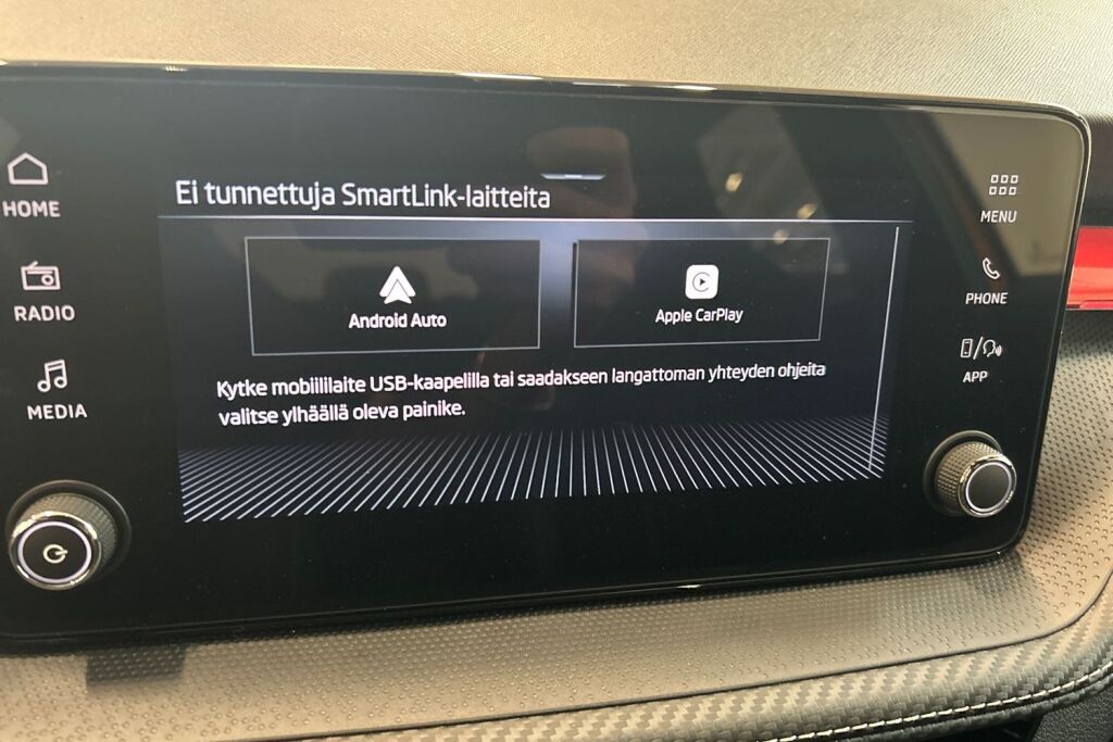 Skoda Fabia 2025 1.0 TSI 110 Monte Carlo DSG Autom. / Tehdastakuu 6/2030 tai 100tkm