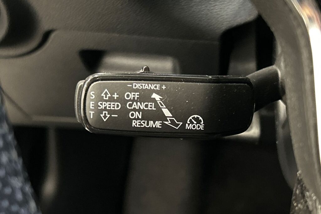 Skoda Kamiq 2023 1,0 TSI 110 Monte Carlo DSG Autom. / Tehdastakuu 2/2028 tai 100tkm asti