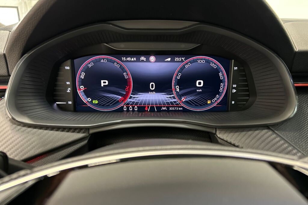 Skoda Scala 2025 1.5 TSI Monte Carlo DSG Autom. / Tehdastakuu voimassa 4/2030 tai 100tkm asti