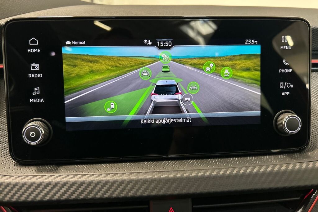 Skoda Scala 2025 1.5 TSI Monte Carlo DSG Autom. / Tehdastakuu voimassa 4/2030 tai 100tkm asti