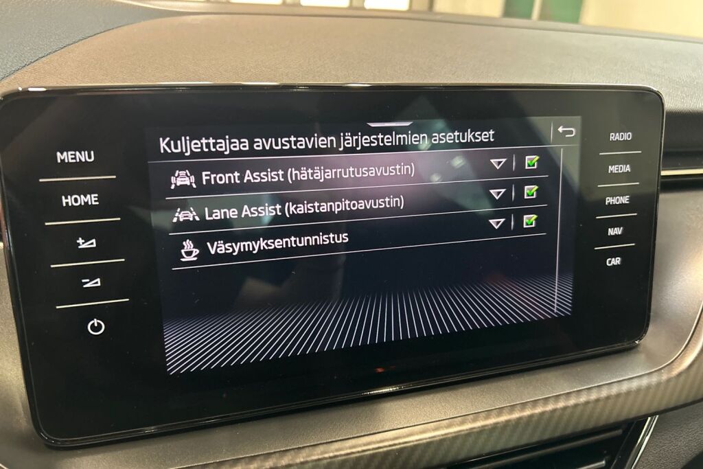 Skoda Kamiq 2023 1.5 TSI Monte Carlo DSG Autom. / Tehdastakuu 9/2028 tai 100tkm