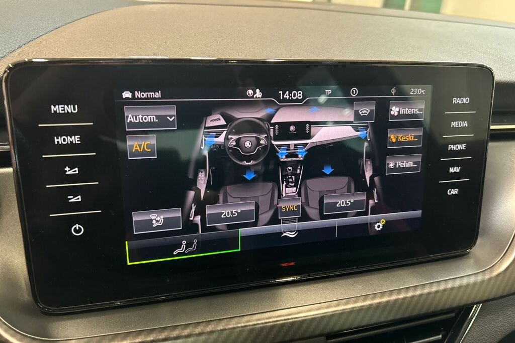 Skoda Kamiq 2023 1.5 TSI Monte Carlo DSG Autom. / Tehdastakuu 9/2028 tai 100tkm
