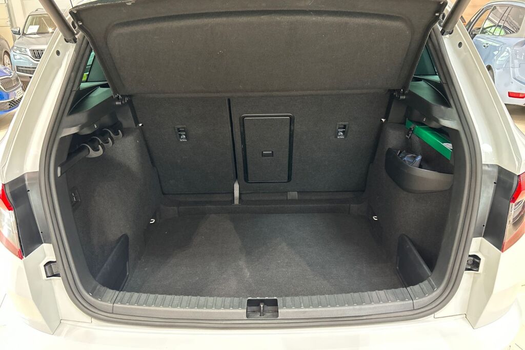 Skoda Karoq 2019 1,5 TSI SportLine DSG Autom.