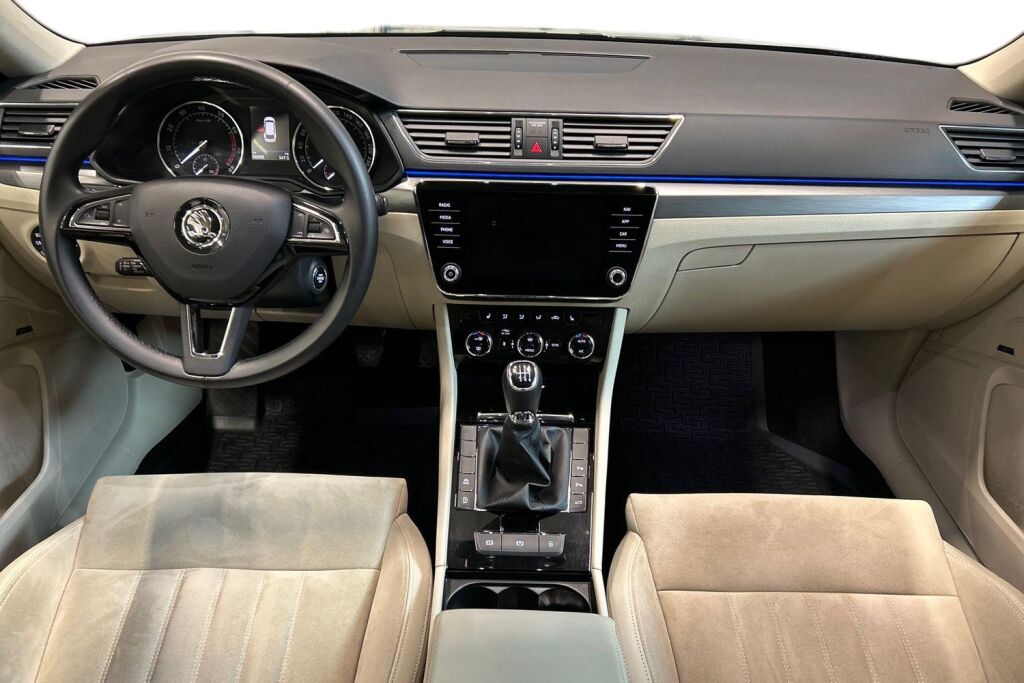 SKODA SUPERB 2019 Combi 1,5 TSI ACT Style BusinessLine