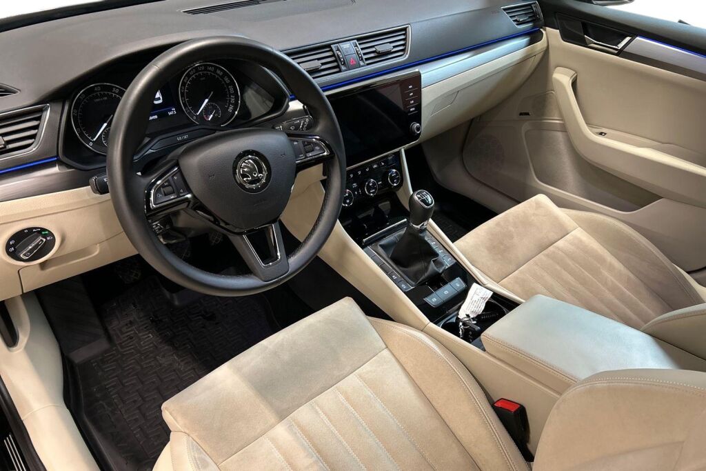 SKODA SUPERB 2019 Combi 1,5 TSI ACT Style BusinessLine