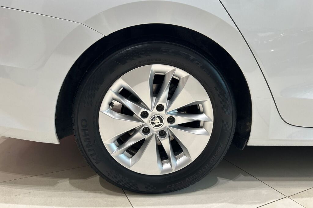 Skoda Octavia 2021 Combi 1.0 TSI Ambition eTEC DSG Autom.