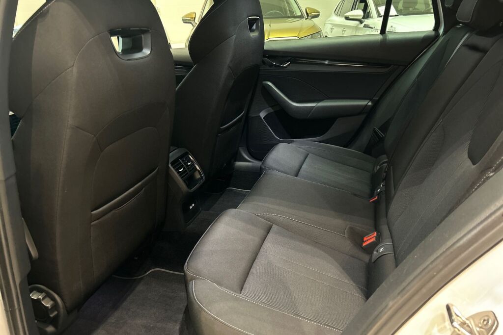 Skoda Octavia 2021 Combi 1.0 TSI Ambition eTEC DSG Autom.
