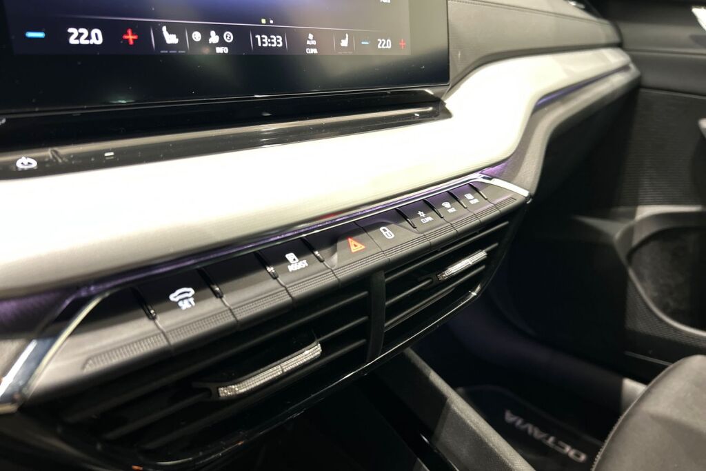 SKODA Octavia 2021 Combi 1.0 TSI Ambition eTEC DSG Autom.