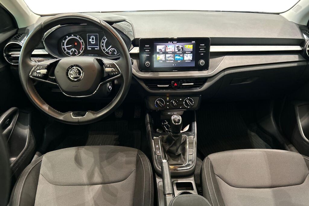 SKODA Fabia 2022 1.0 TSI 95 Ambition