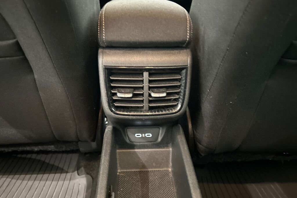 SKODA Fabia 2022 1.0 TSI 95 Ambition