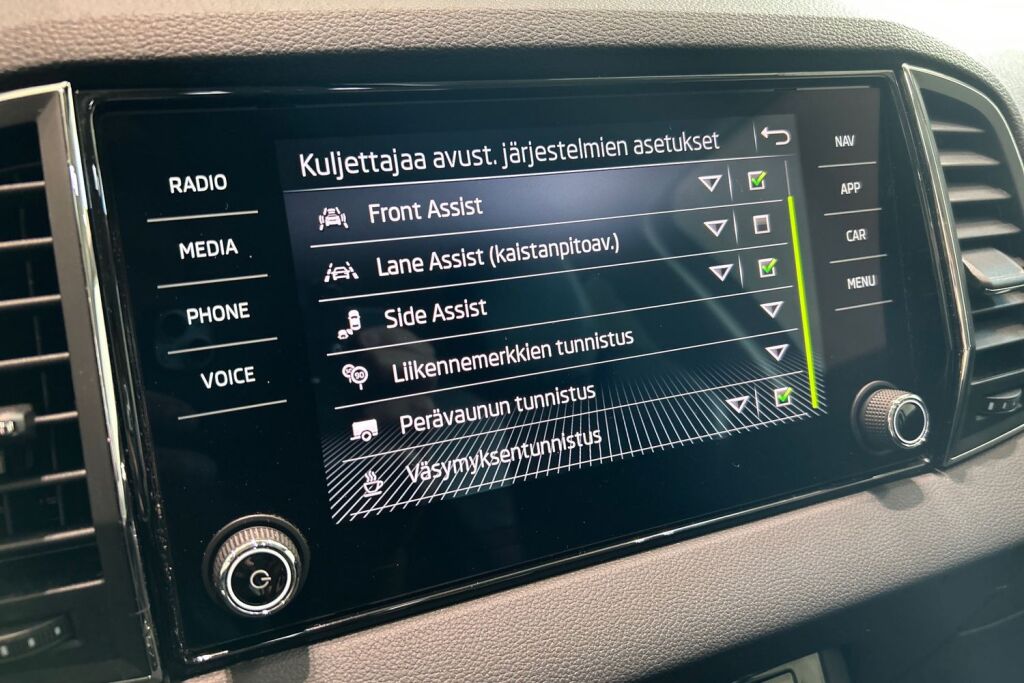 Skoda Karoq 2021 1.5 TSI Style BusinessLine DSG Autom.