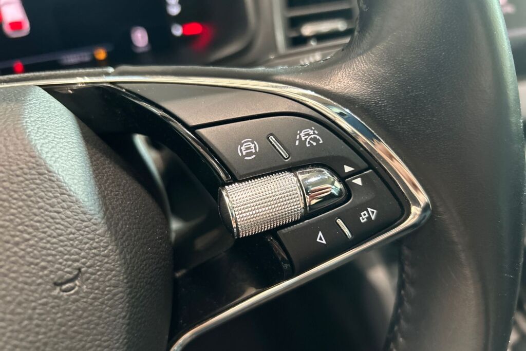 Skoda Karoq 2021 1.5 TSI Style BusinessLine DSG Autom.