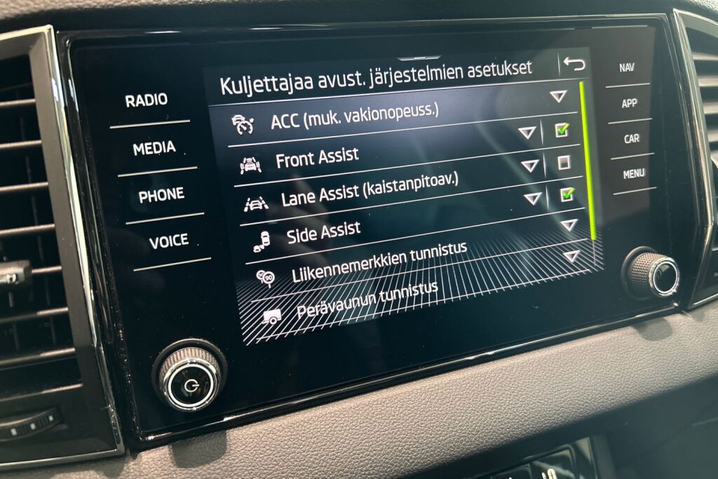 Skoda Karoq 2021 1.5 TSI Style BusinessLine DSG Autom.