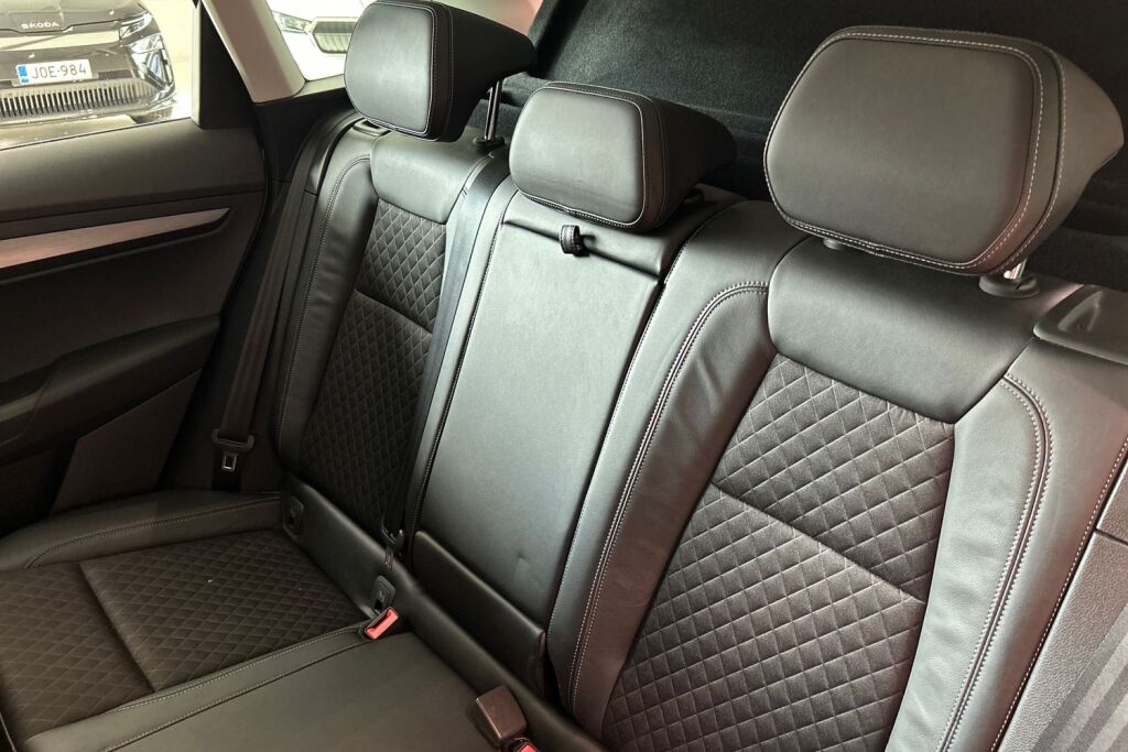 Skoda Karoq 2021 1.5 TSI Style BusinessLine DSG Autom.