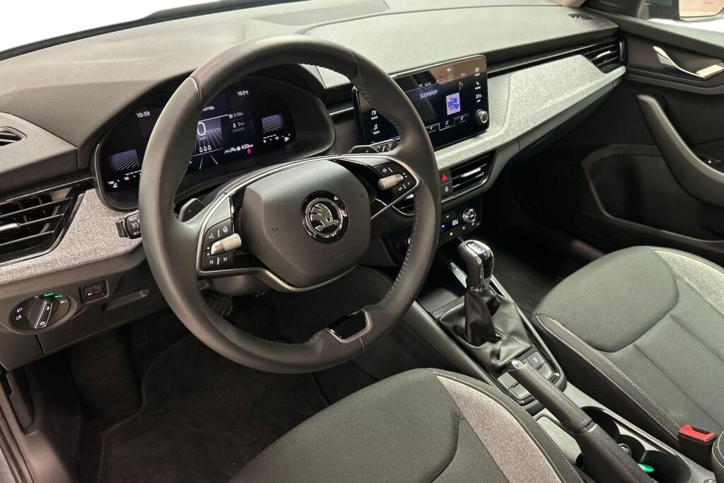 Skoda Kamiq 2024 1.0 TSI 116 Selection DSG Autom.
