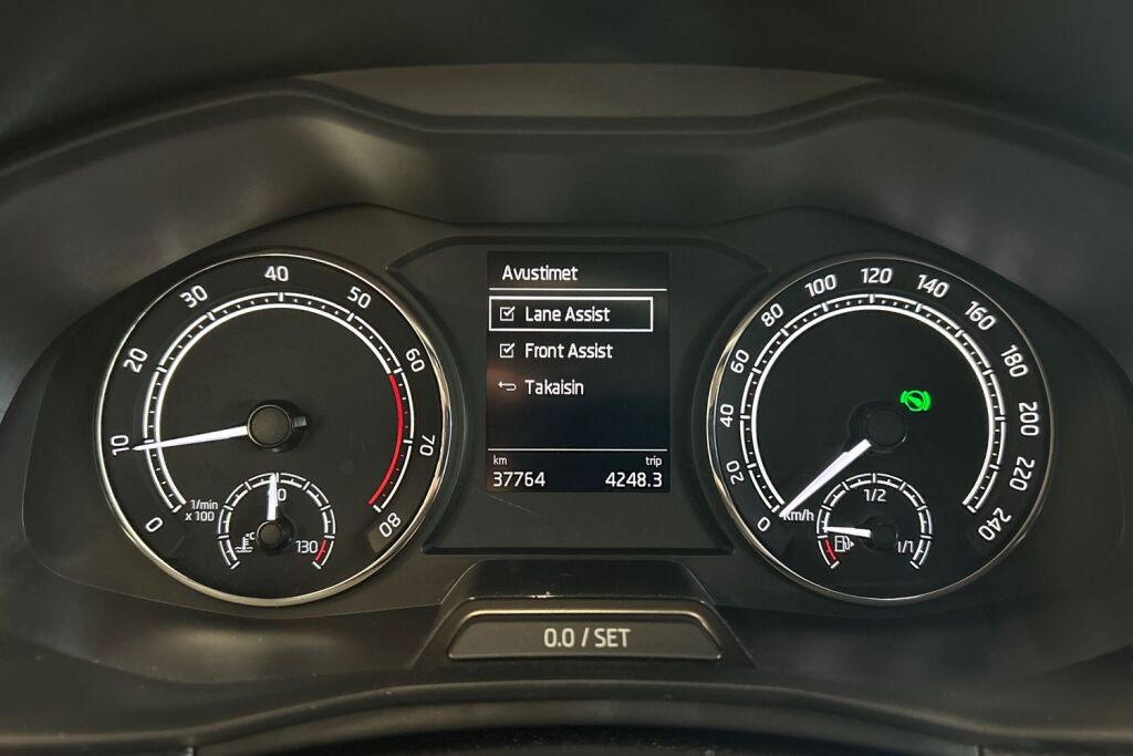 SKODA Kamiq 2022 1.0 TSI 110 Ambition DSG Autom.