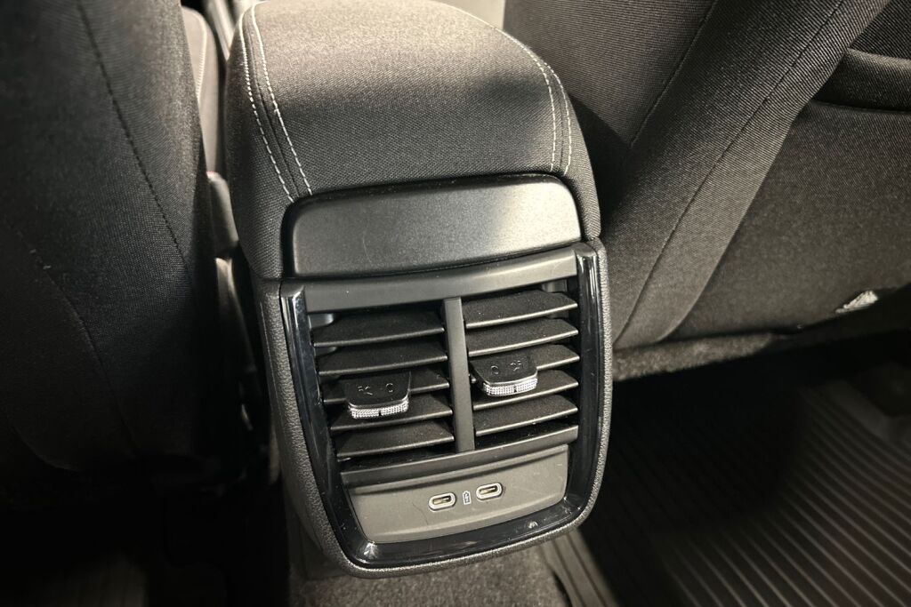 SKODA Kamiq 2022 1.0 TSI 110 Ambition DSG Autom.