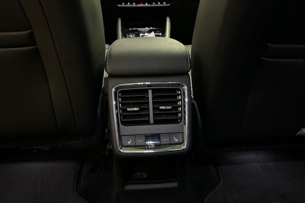 Skoda Enyaq 2022 80x 4x4 SportLine iV
