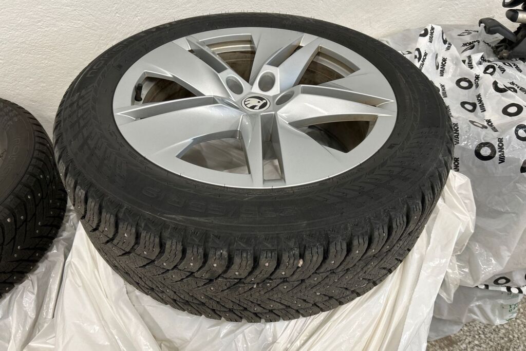 Skoda Enyaq 2022 80x 4x4 SportLine iV