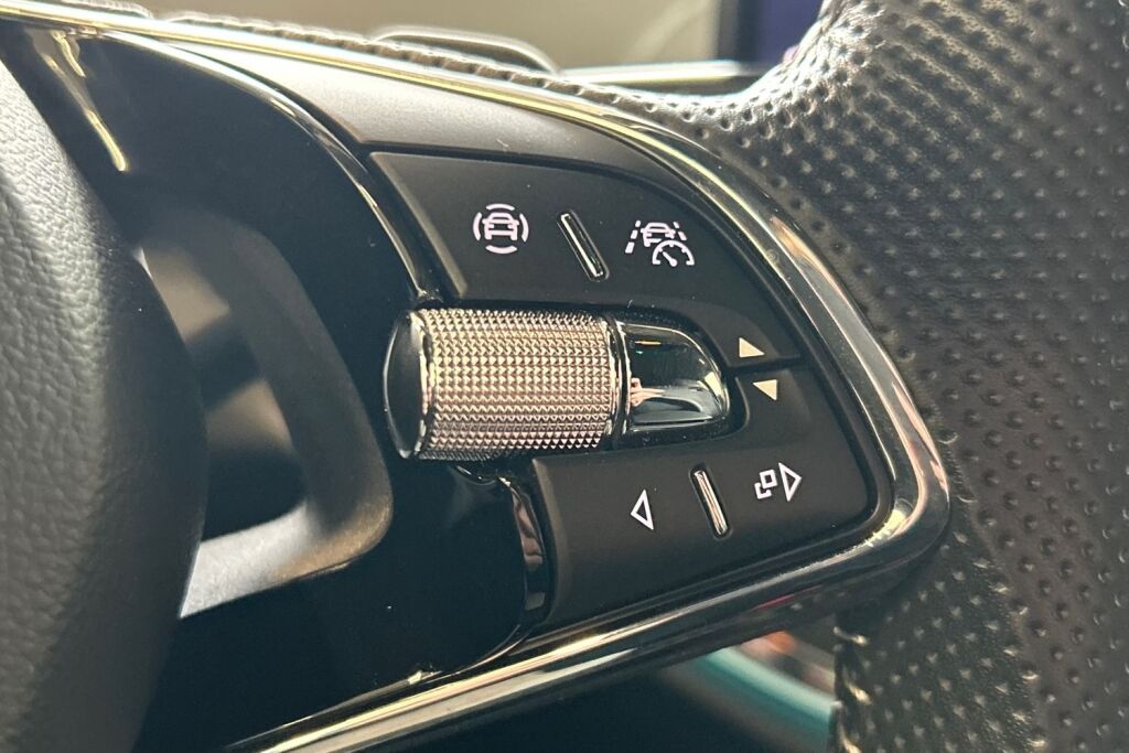 Skoda Enyaq 2022 80x 4x4 SportLine iV