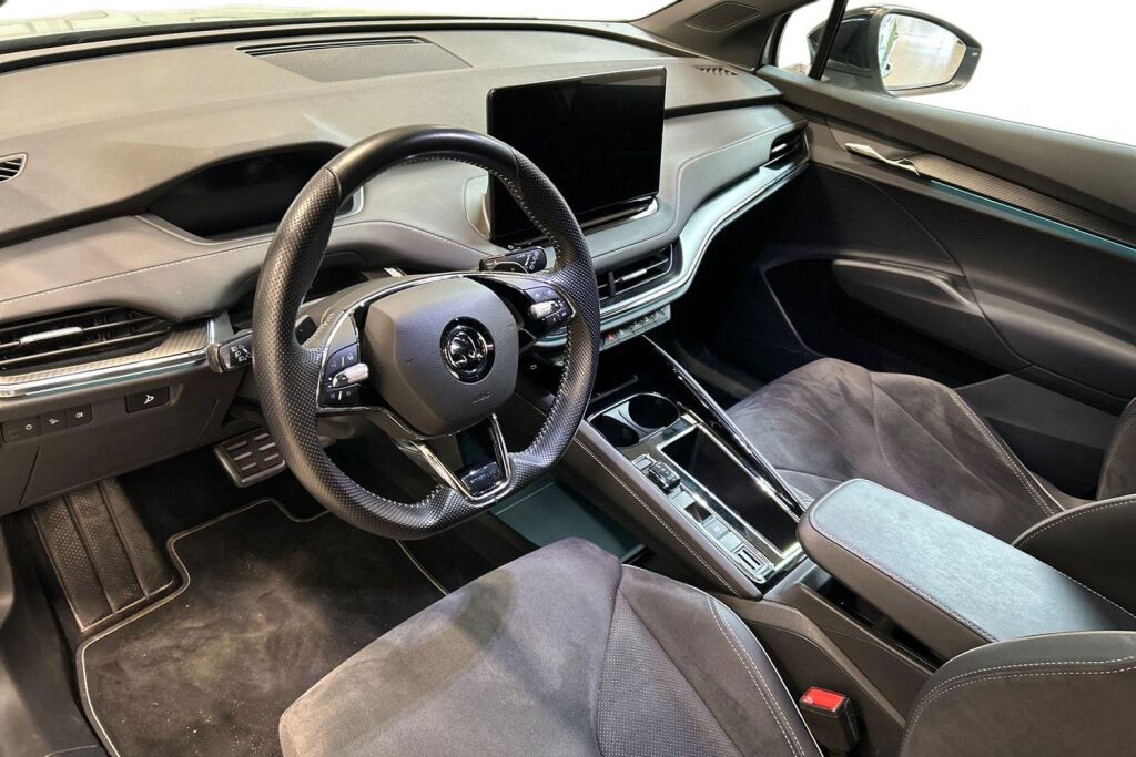 Skoda Enyaq 2022 80x 4x4 SportLine iV