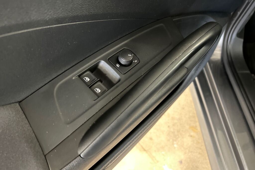 SKODA Fabia 2023 1.0 TSI 110 Ambition DSG Autom.