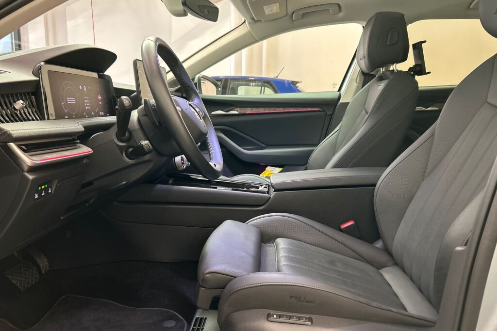 Skoda Superb 2024 Combi 1.5 TSI eTEC L&K DSG Autom.