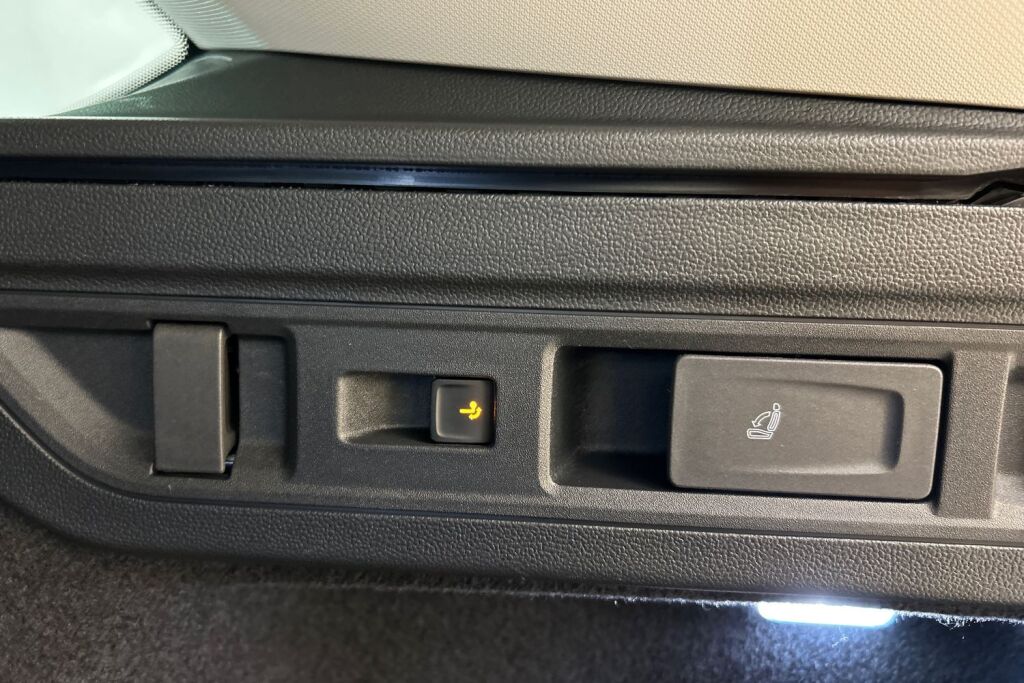 Skoda Superb 2024 Combi 1.5 TSI eTEC L&K DSG Autom.