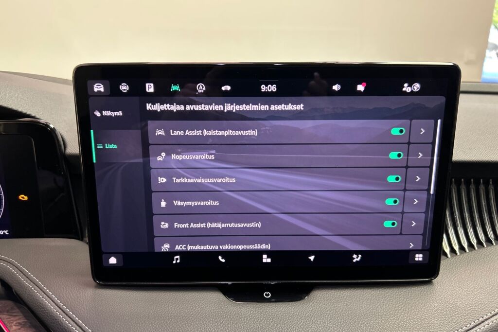 Skoda Superb 2024 Combi 1.5 TSI eTEC L&K DSG Autom.