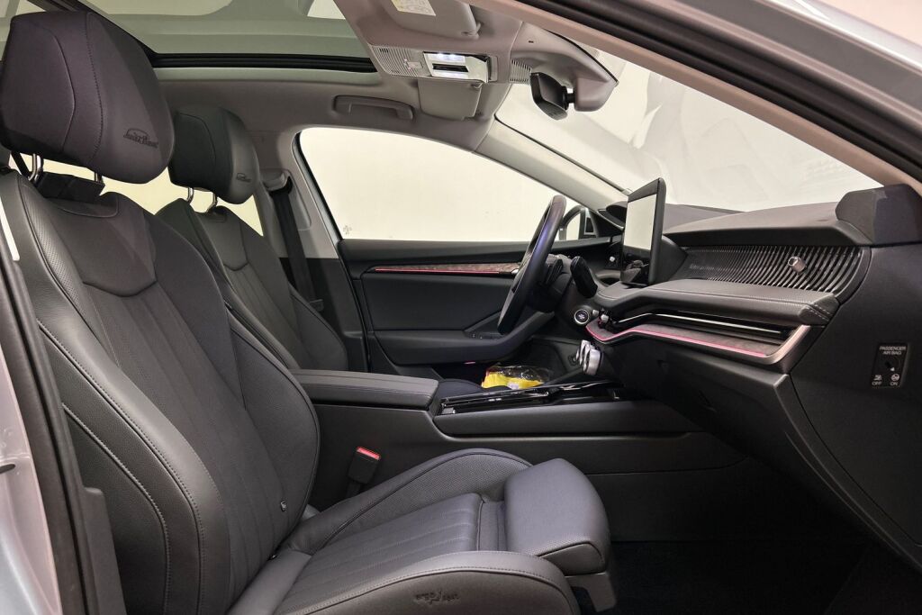Skoda Superb 2024 Combi 1.5 TSI eTEC L&K DSG Autom.
