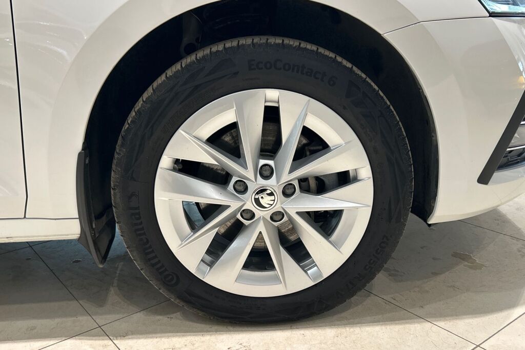 Skoda Octavia 2024 Combi 2.0 TDI 150 4x4 Style DSG Autom.
