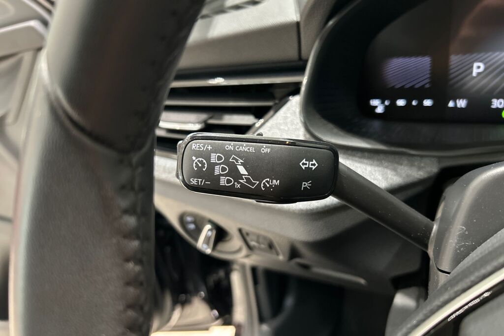 SKODA Kamiq 2024 1.0 TSI 116 Selection DSG Autom.