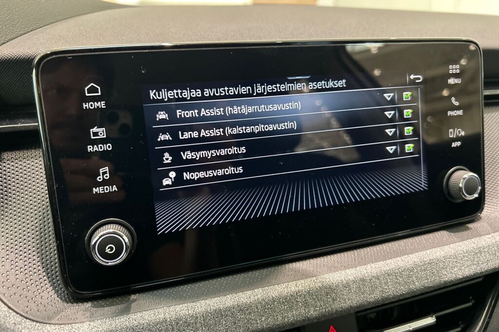 Skoda Kamiq 2024 1.0 TSI 116 Selection DSG Autom.