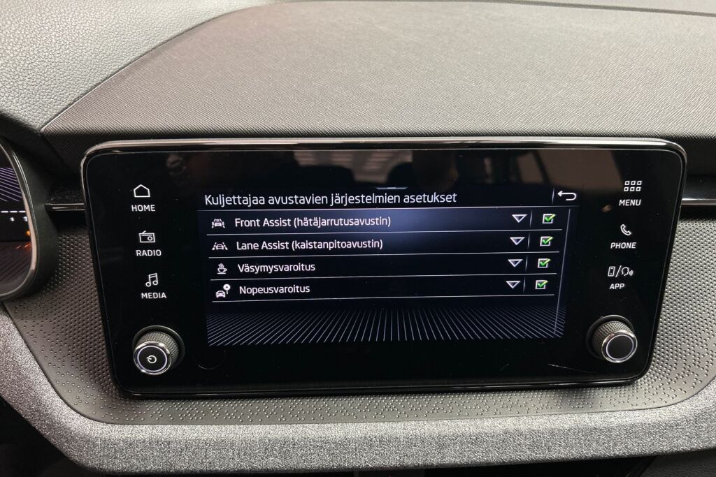 Skoda Kamiq 2024 1.0 TSI 116 Selection DSG Autom.