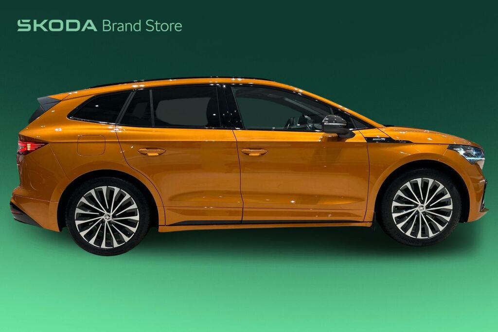 SKODA Enyaq iV 2025 85 SportLine Business