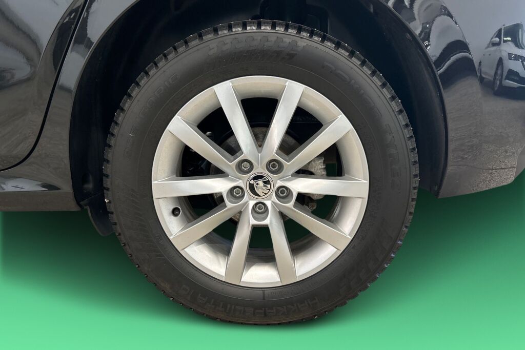 Skoda Kamiq 2024 1.0 TSI 116 Selection DSG Autom