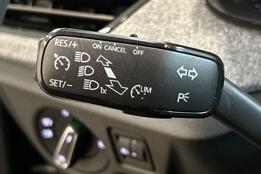 Skoda Kamiq 2024 1.0 TSI 116 Selection DSG Autom.