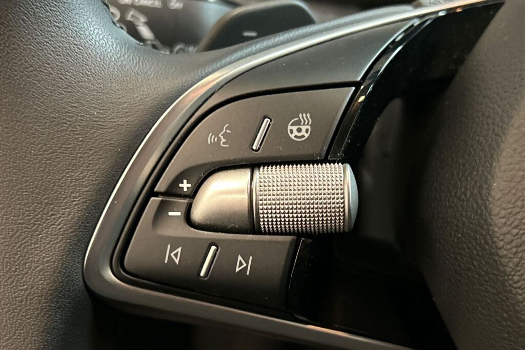 Skoda Kamiq 2024 1.0 TSI 116 Selection DSG Autom.